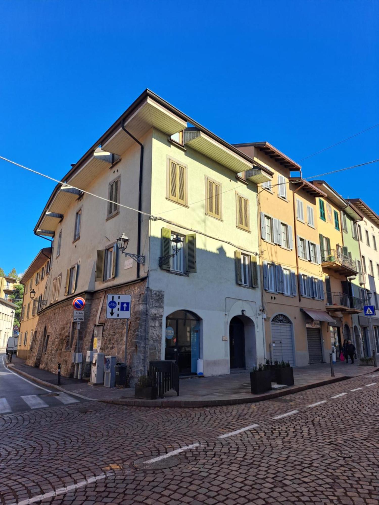 Post Office Holidays House Bérgamo Exterior foto